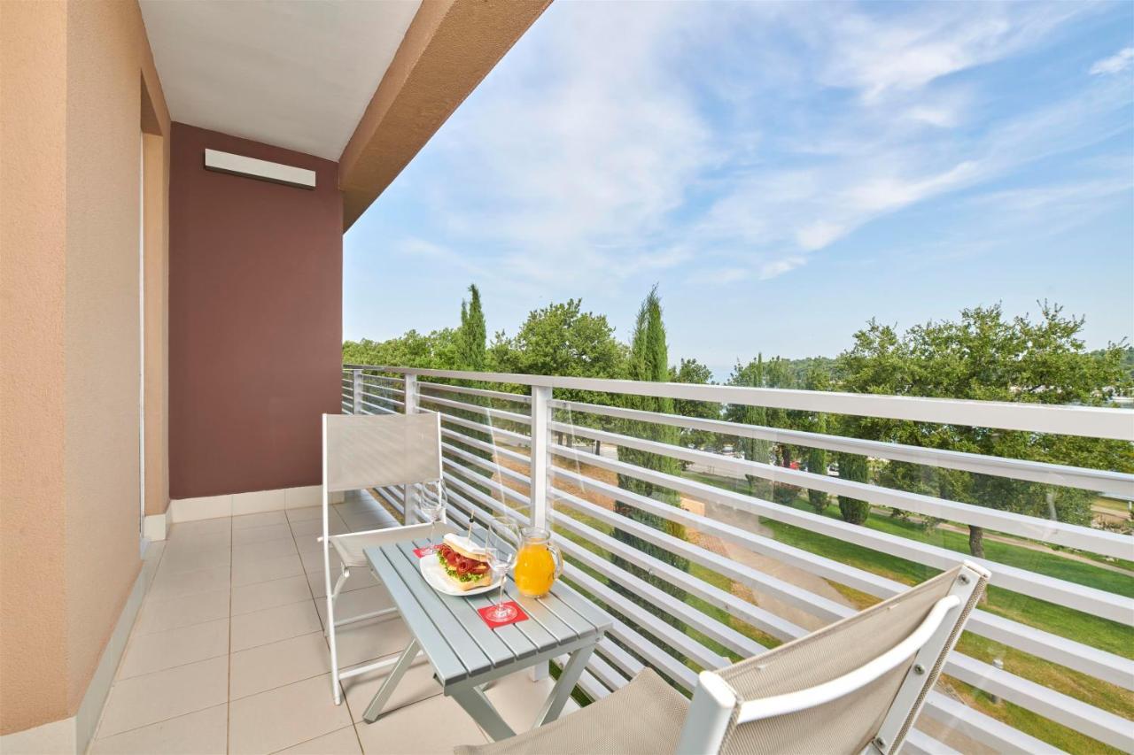 פורץ Hotel Molindrio Plava Laguna מראה חיצוני תמונה