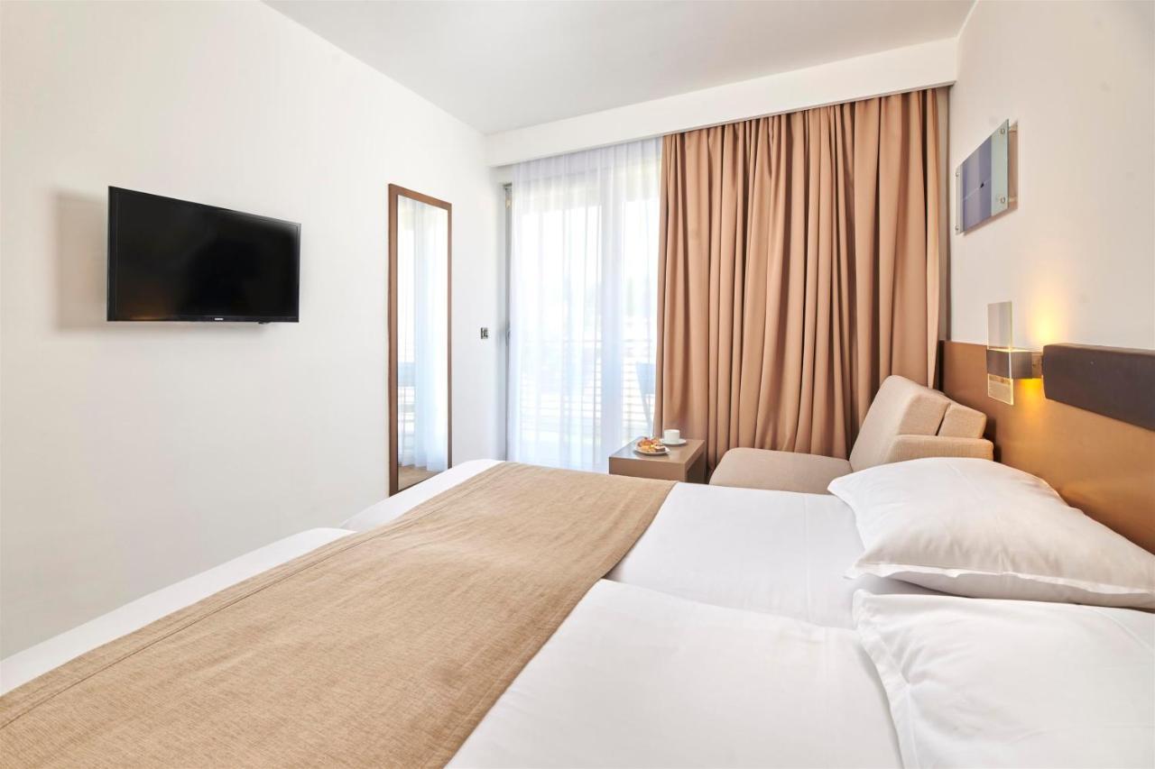 פורץ Hotel Molindrio Plava Laguna מראה חיצוני תמונה