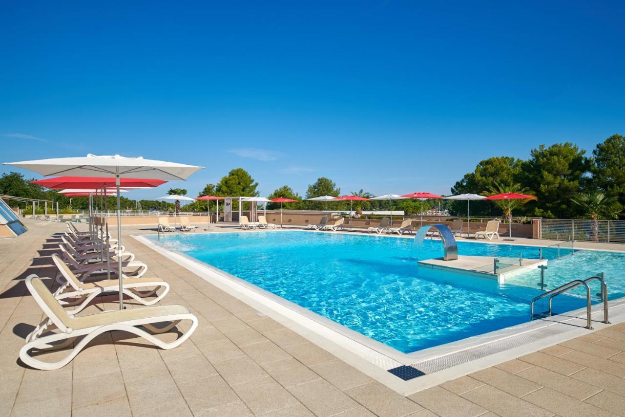 פורץ Hotel Molindrio Plava Laguna מראה חיצוני תמונה